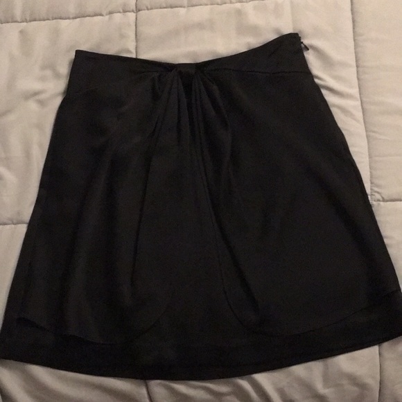 NEW Victoria's Secret black skirt in satin fabric - Picture 5 of 6